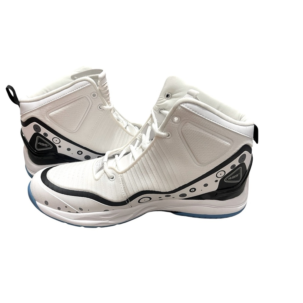 🌟🌟🌼NIB Q4MB - 014 Bright White and Black High-Top Sneakers